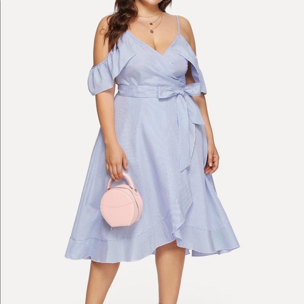 SHEIN size 2 Wrap Dress